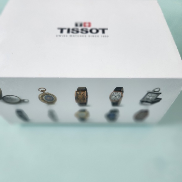 Tissot Women's T02 MOP dial Steel and Leather band, preloved - Picture 3 of 14